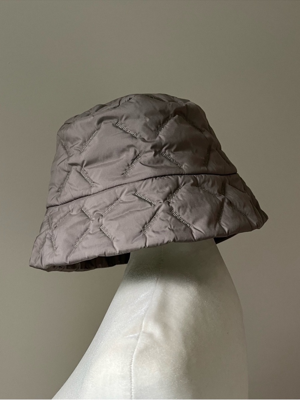 lululemon Ash Grey Quilted Fleece-Lined Bucket Hat